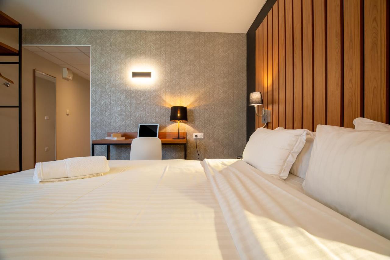 Brit Hotel & Spa Cote Des Sables ปลูเอสกาต์ ภายนอก รูปภาพ